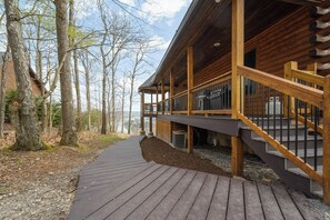 House (5 Bedrooms) | Property amenity - Vista Bonita (McHenry)