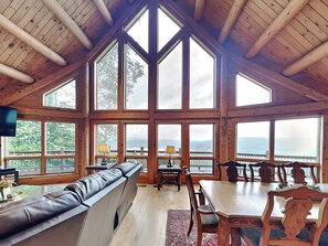 House (5 Bedrooms) | Property amenity - Vista Bonita (McHenry)