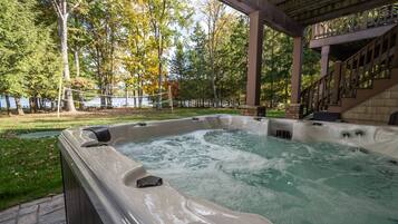 House (Multiple Bedrooms) | Property amenity