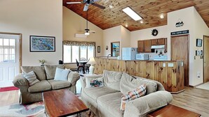 獨棟房屋 (4 Bedrooms) | 住宿設施服務