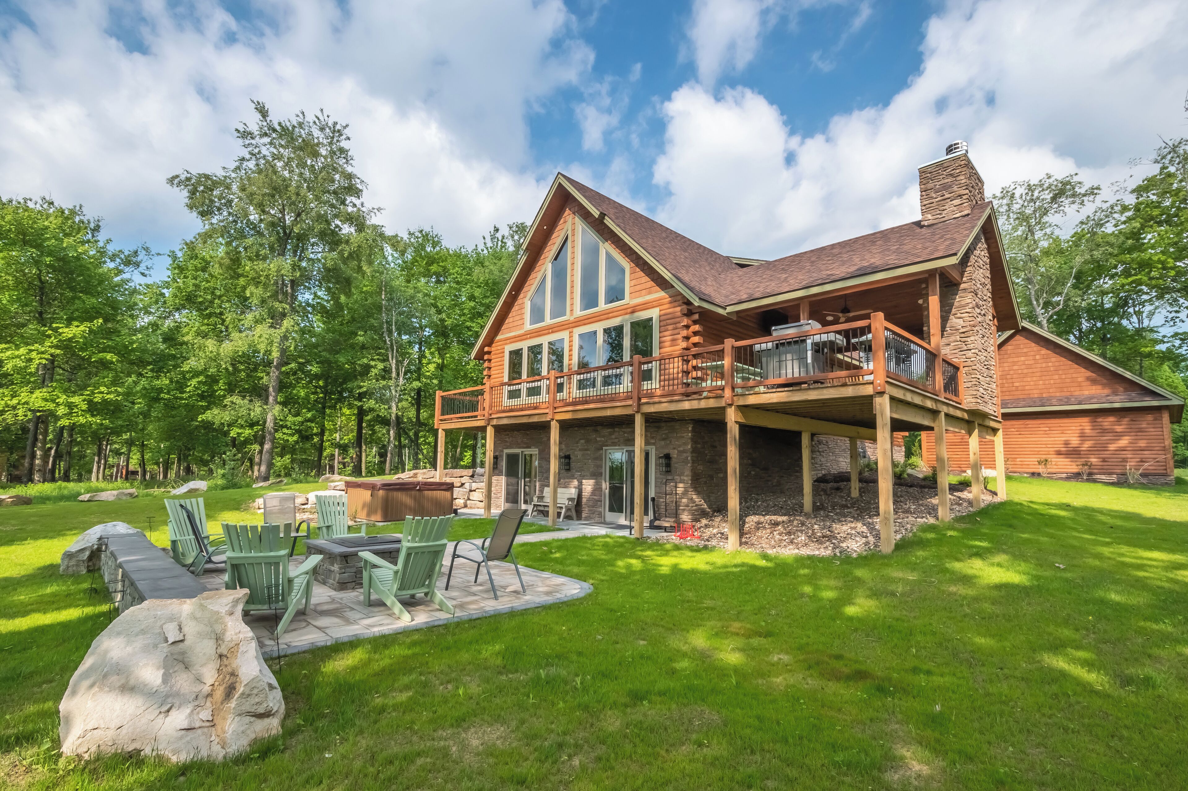 House (6 Bedrooms) | Property amenity