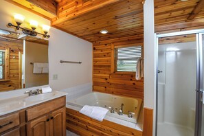 House (6 Bedrooms) | Property amenity