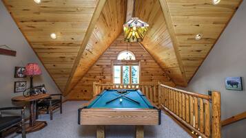 House (6 Bedrooms) | Property amenity