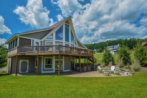 House (4 Bedrooms) | Front of property