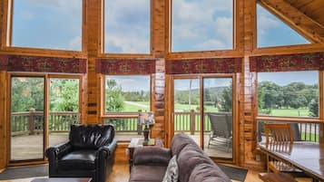 Rumah (4 Bedrooms) | Fasilitas properti