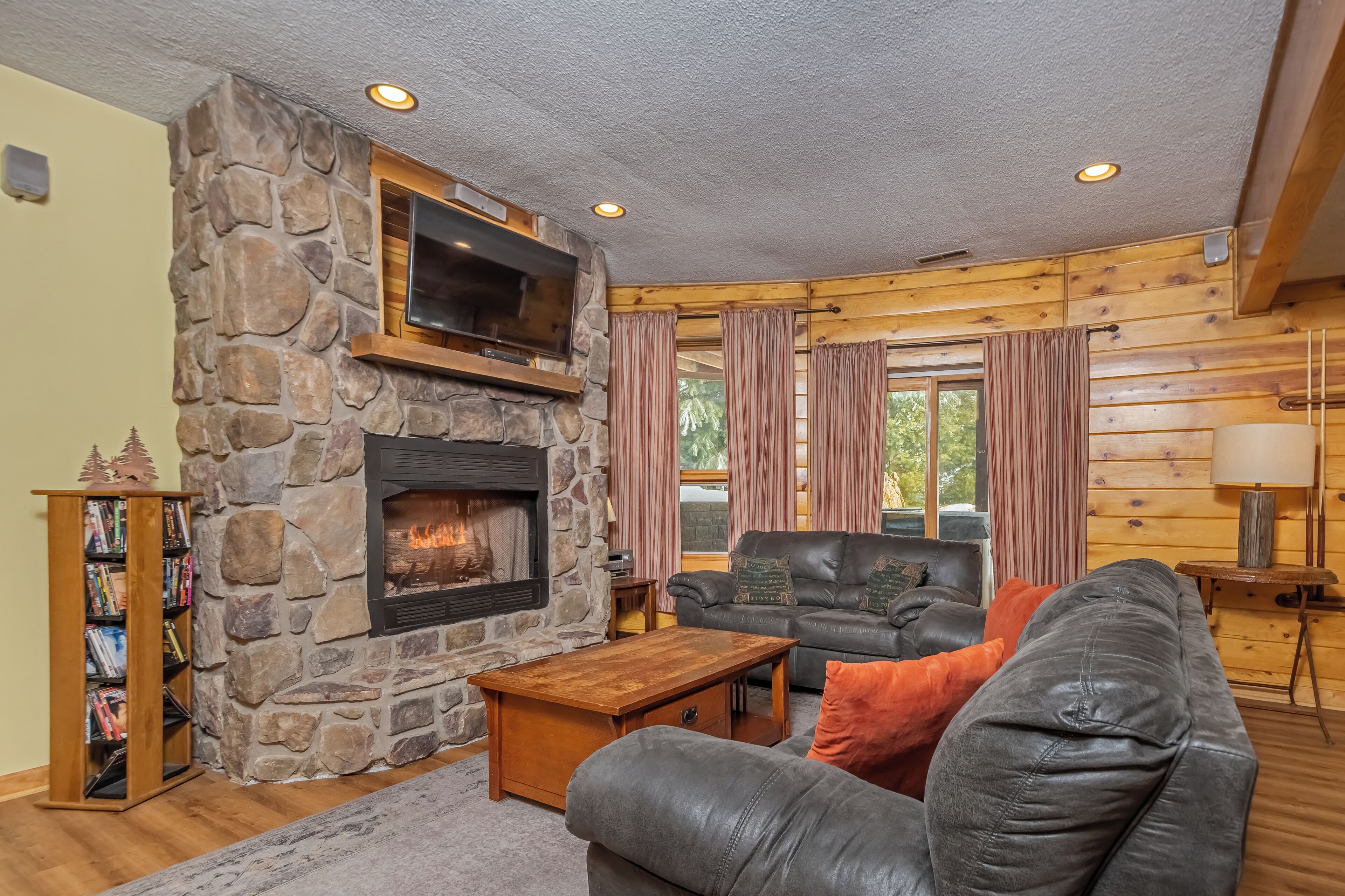 House (4 Bedrooms) | Property amenity