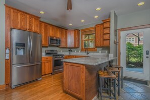 House (4 Bedrooms) | Property amenity