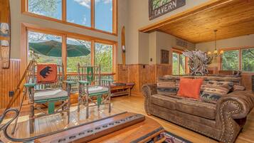 House (5 Bedrooms) | Property amenity