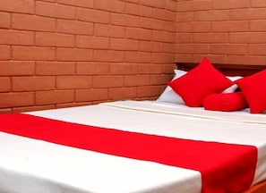 5 bedrooms, WiFi