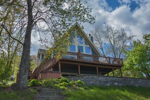 House (5 Bedrooms) | Property amenity - Wispering Waters by Taylor Made Deep Creek (McHenry)