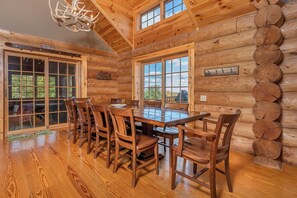 Casa (5 Bedrooms) | Servei de l'allotjament