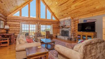 House (5 Bedrooms) | Property amenity