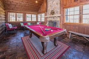 House (5 Bedrooms) | Property amenity