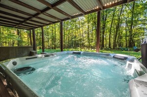 House (3 Bedrooms) | Property amenity