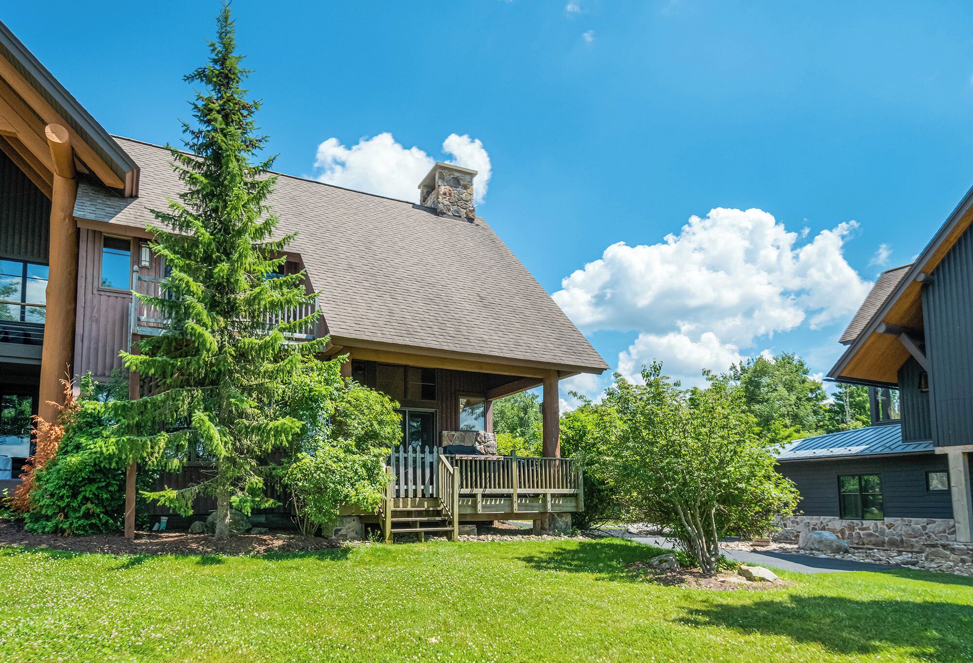 House (4 Bedrooms) | Front of property