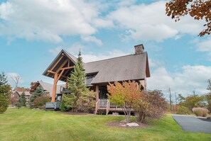 House (4 Bedrooms) | Property amenity - Bet Your Ace by Taylor Made Deep Creek (McHenry)