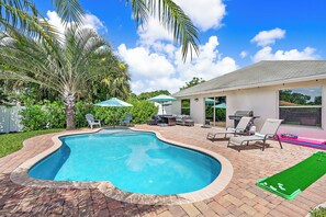 Outdoor pool, a heated pool