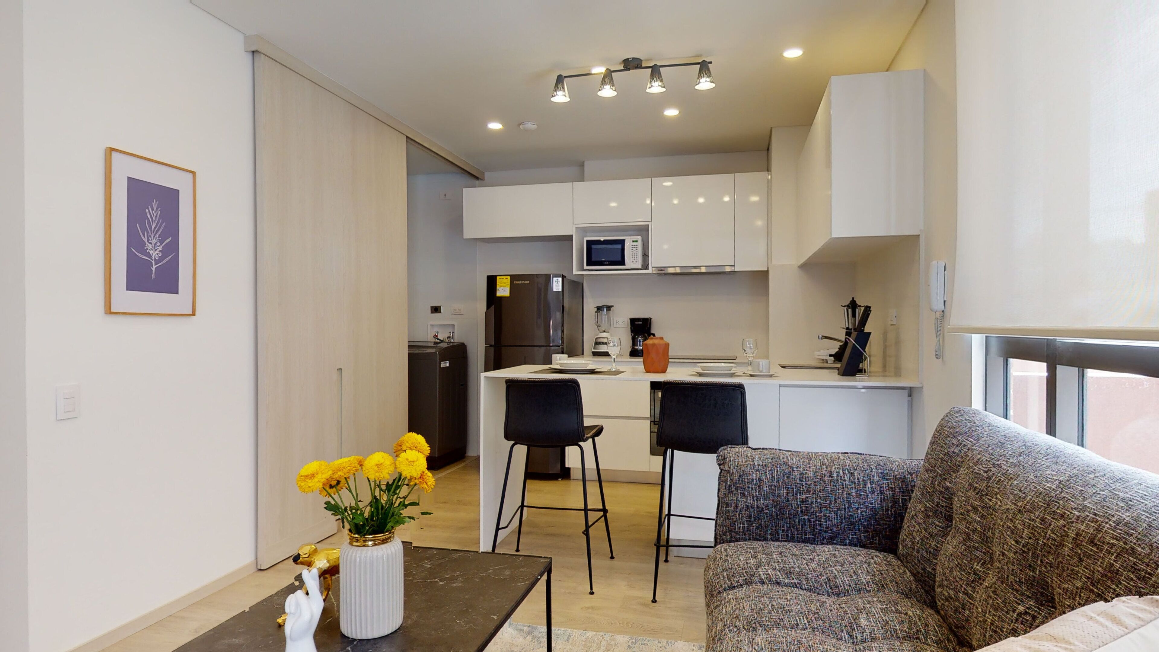 SPECTACULAR APARTMENT TO RELEASE IN THE 93 