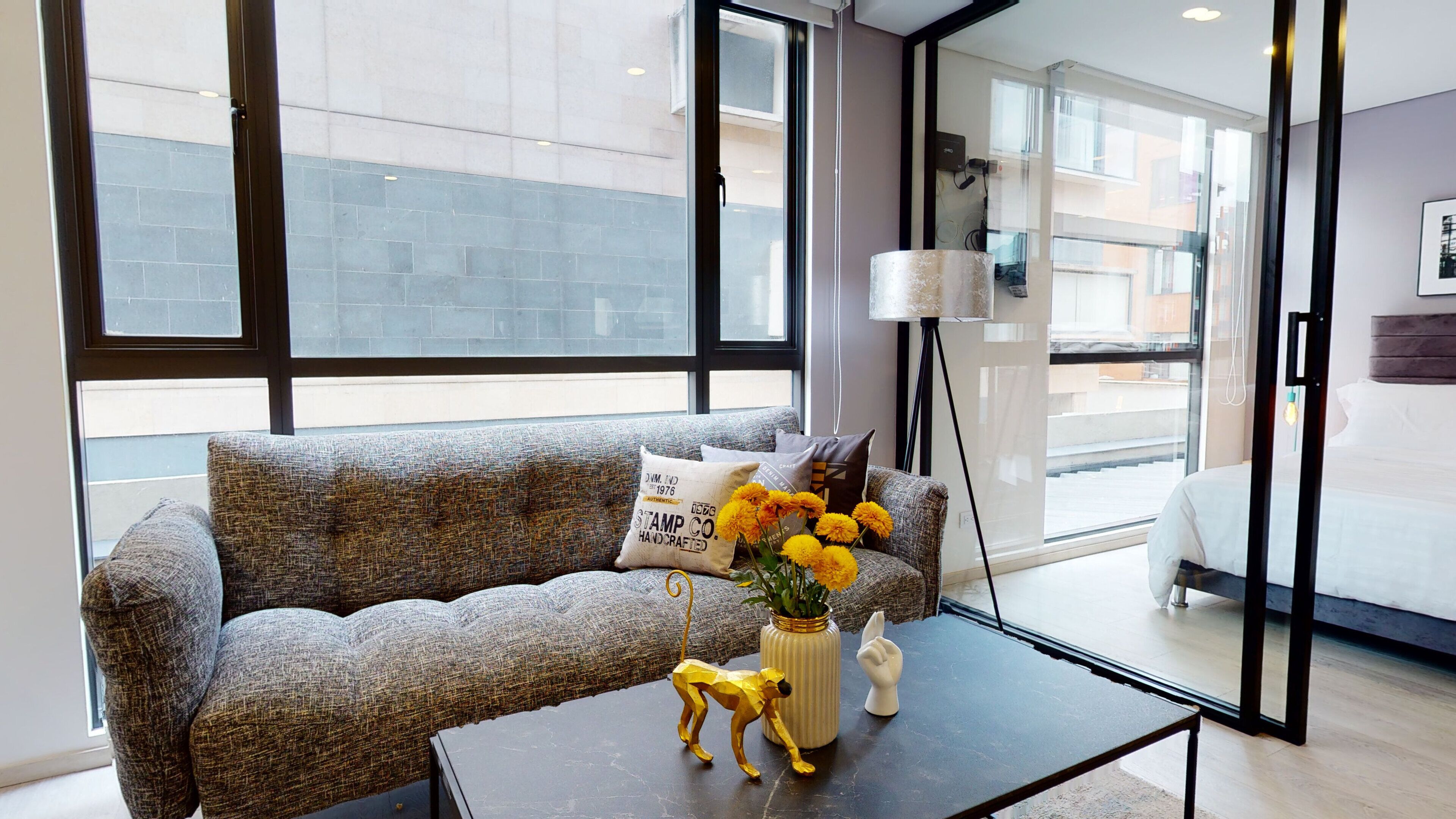 SPECTACULAR APARTMENT TO RELEASE IN THE 93 