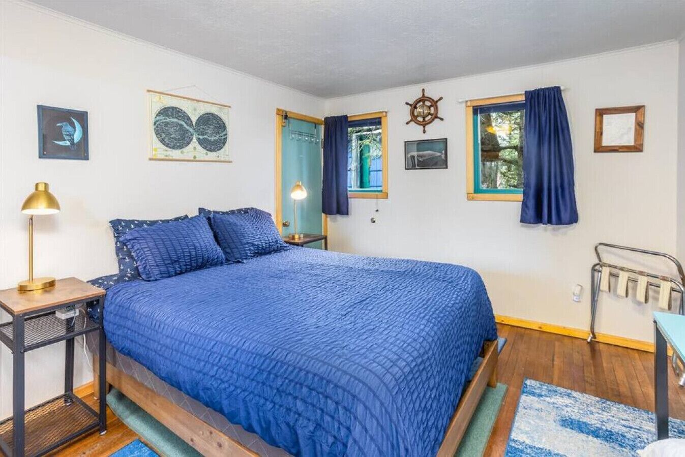 1 chambre, lit parapluie, Wi-Fi gratuit, draps fournis