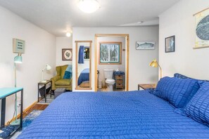 1 bedroom, travel cot, free WiFi, bed sheets