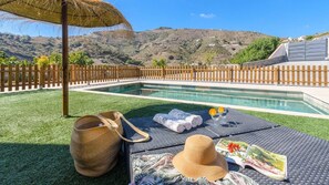 Pool - El Refugio de Árchez by Ruralidays (Málaga)