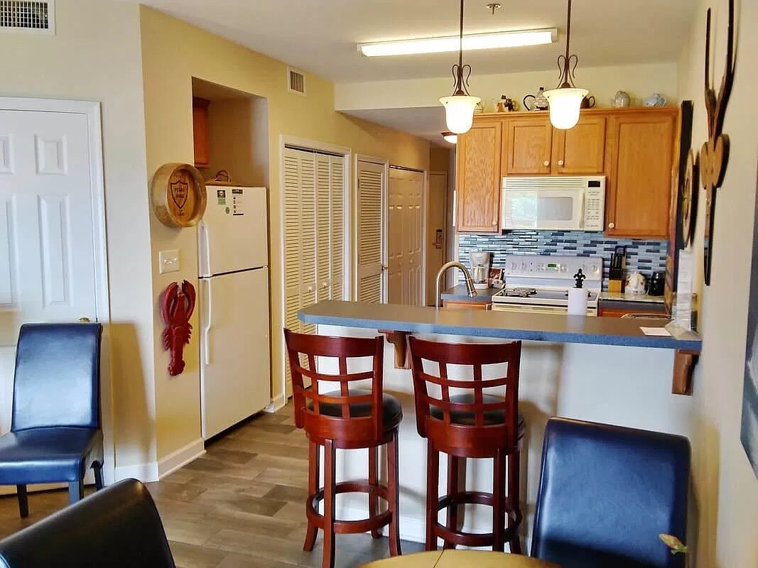 **Lakefront Condo at SML** Mariner’s Landing