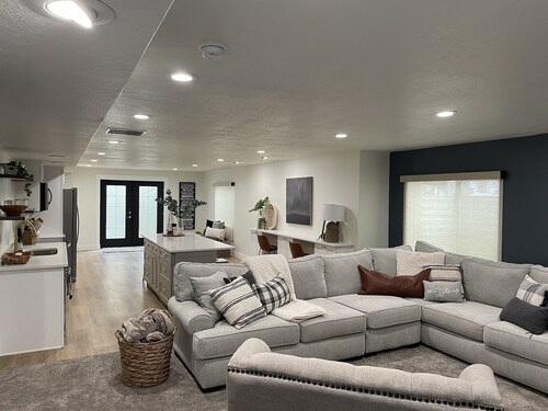 Newly Finished Walk-out basement in the perfect location!