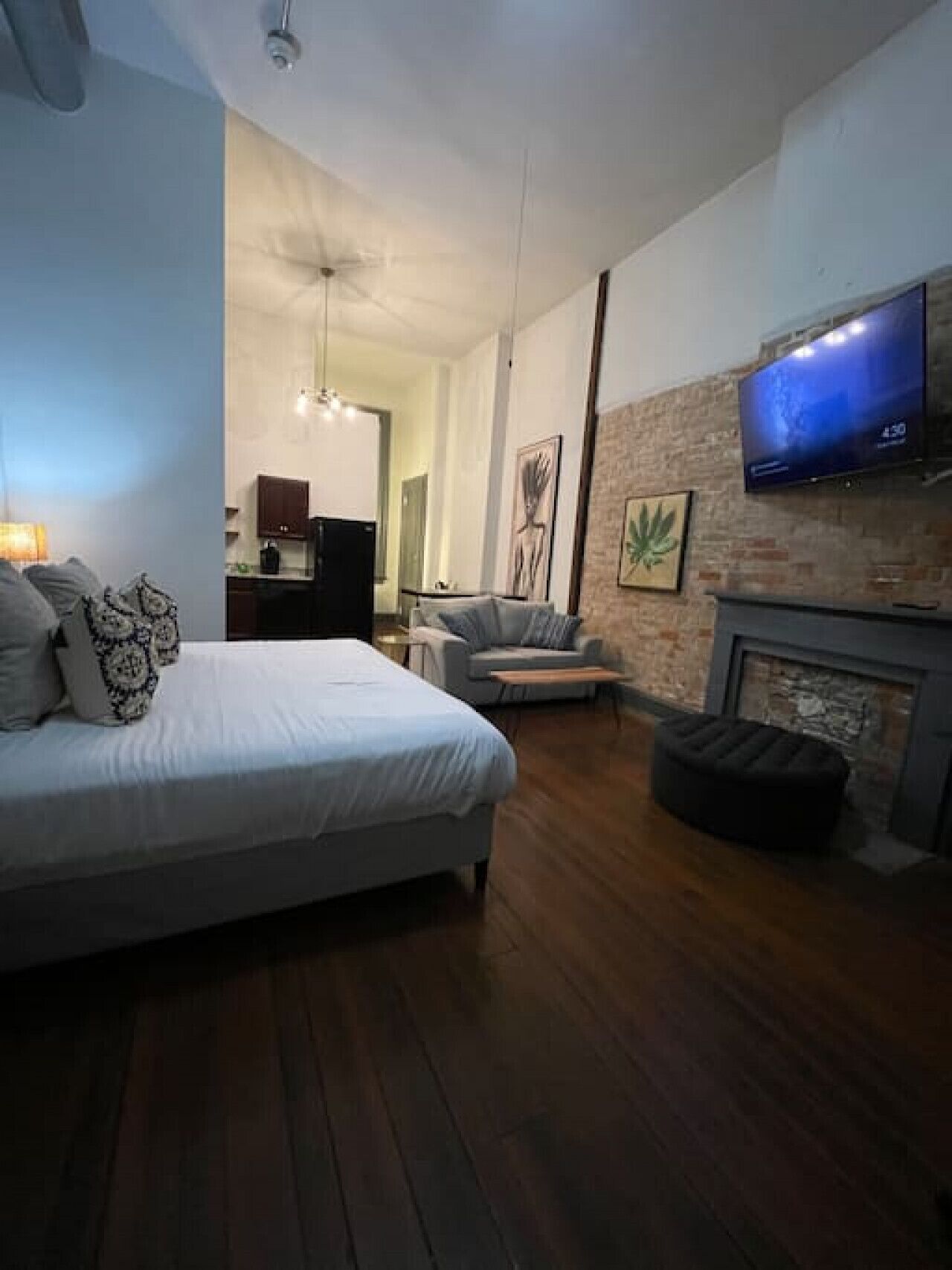 Studio Loft in Heart of Downtown Over The Rhine!