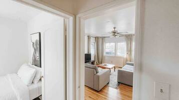 2 bedrooms, desk, iron/ironing board, travel cot