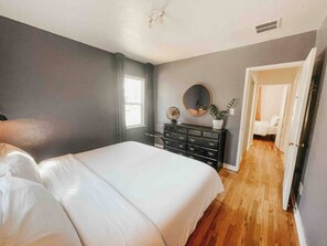 2 bedrooms, desk, iron/ironing board, travel crib