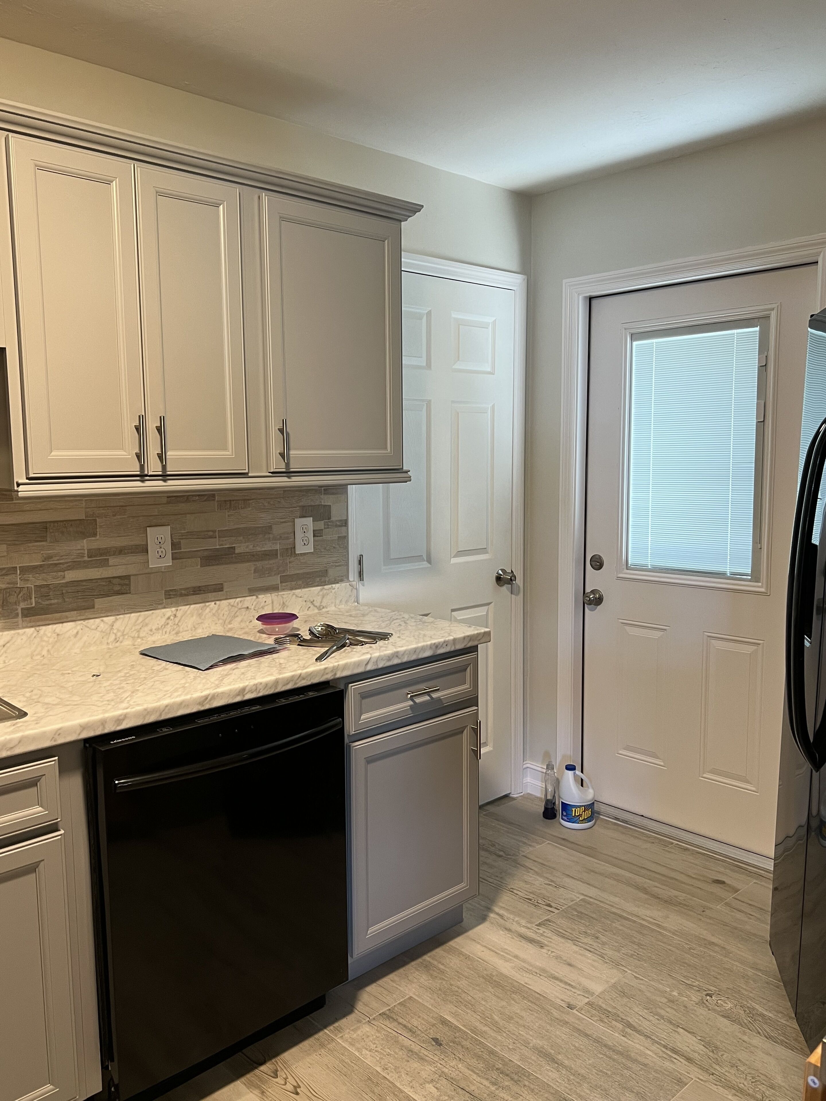 Naples Park House ..... Within walking distance of the Beach!