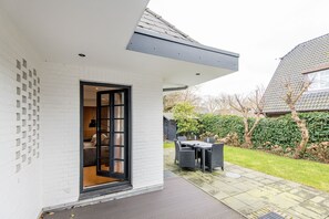 Outdoor dining - Modern. Gemütlich. Zentral. - Objekt-id: Ilw/04 - Inselliebe Westerland (Sylt)