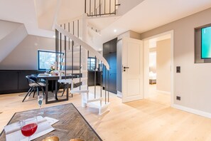 Imagen sin descripción, 3 de 36, botón