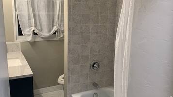 Ducha y bañera combinadas
