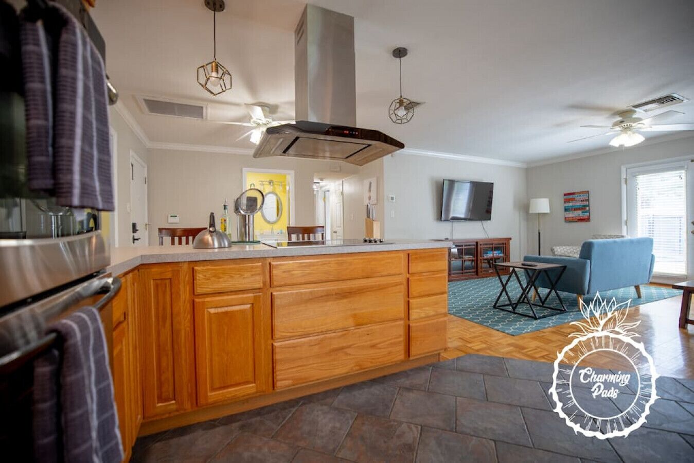 冰箱、微波炉、烤箱、炉灶