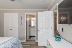 2 camere, ferro/asse da stiro, Wi-Fi gratuito, lenzuola