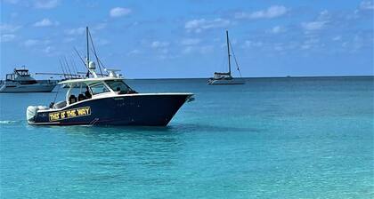 Bimini Dreams, Steps from the Beach, optional Golf Cart rent
