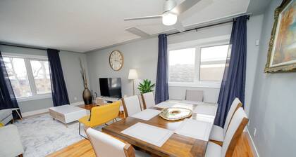 Cozy 3 Bedroom Contemporary Home With Free Parking