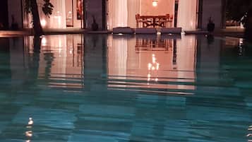 Piscina all'aperto