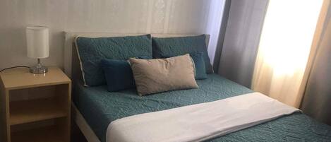 2 多间卧室、上网接入