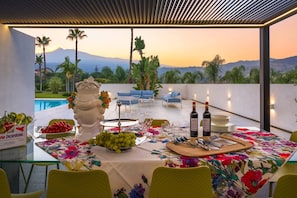 Outdoor dining