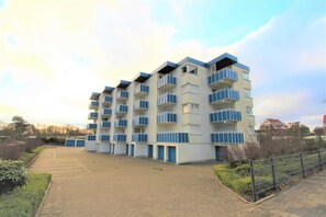 Image sans description, 2 de 18, bouton