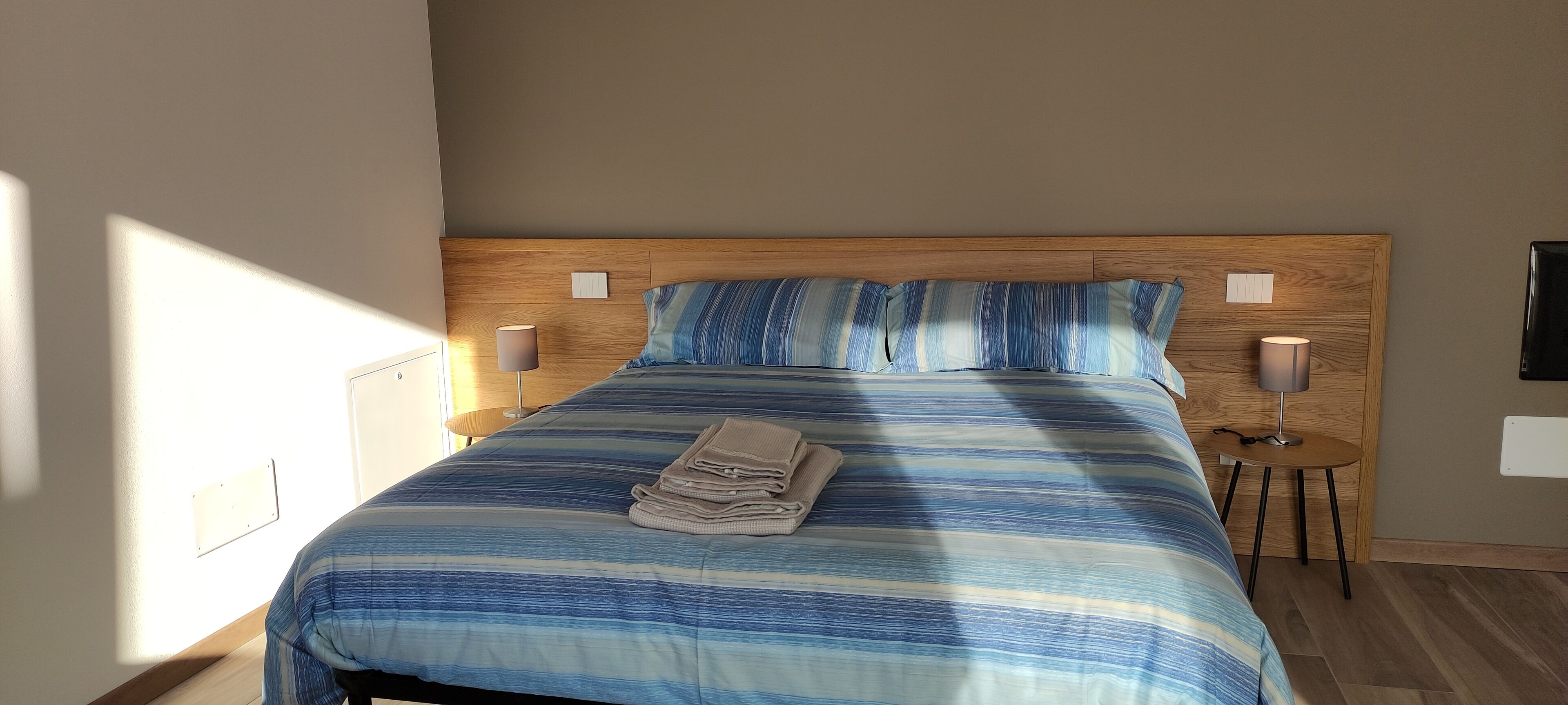 The Campanile 1 ° p.