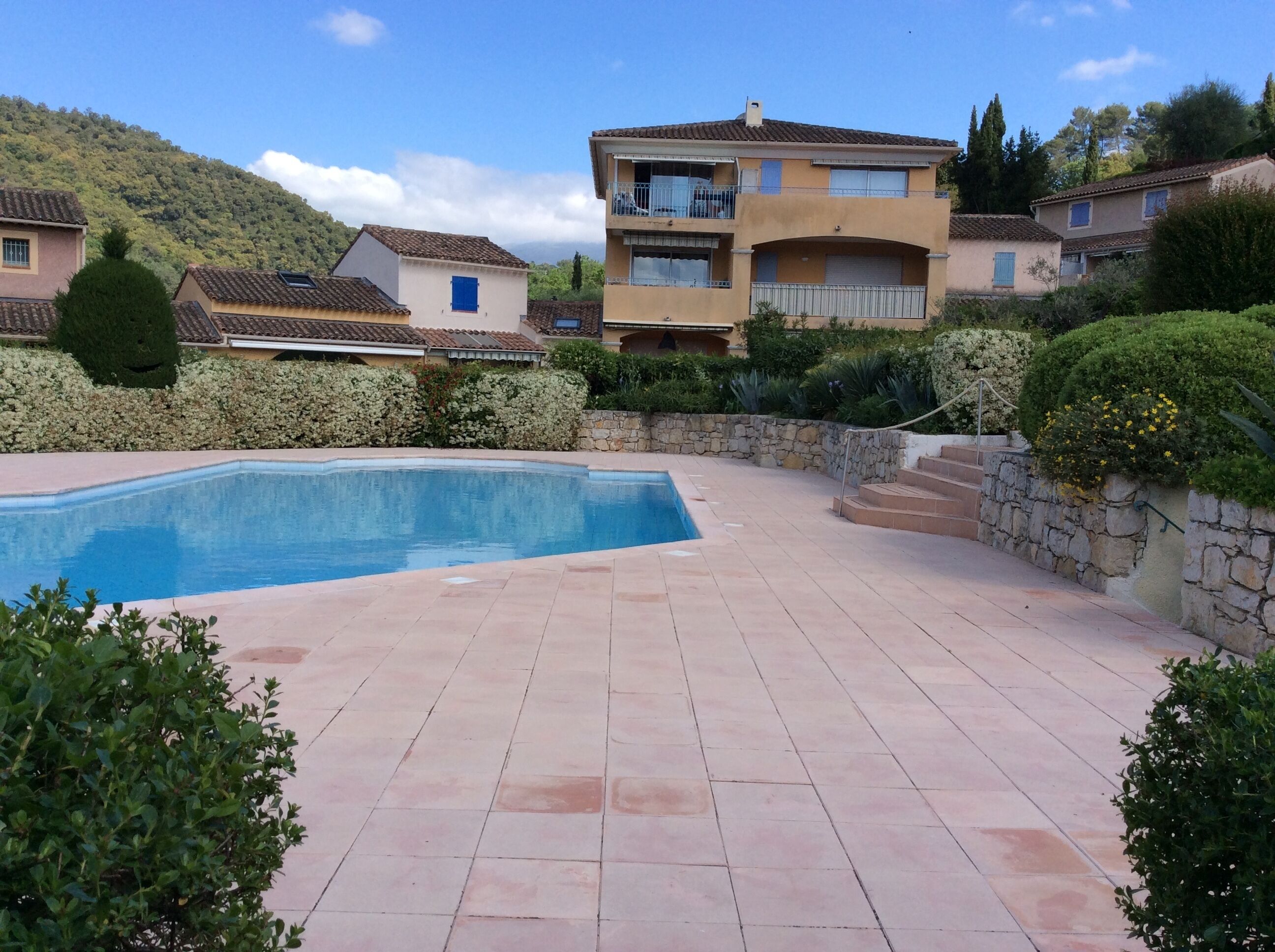 Auribeau sur Siagne Villa in secure private domain with swimming pool 