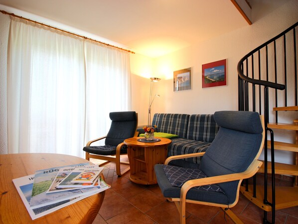 Unclassified image, 1 of 17, button