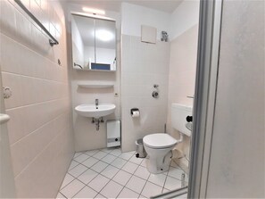 Shower, toilet paper