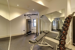 Apartment | Fitness facility