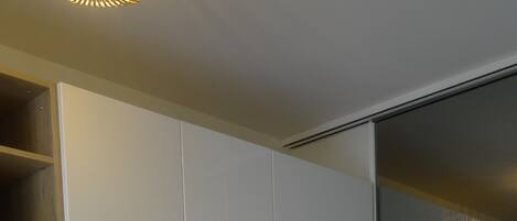 1 bedroom, iron/ironing board, free WiFi