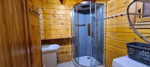 Baignoire, séchoir à cheveux